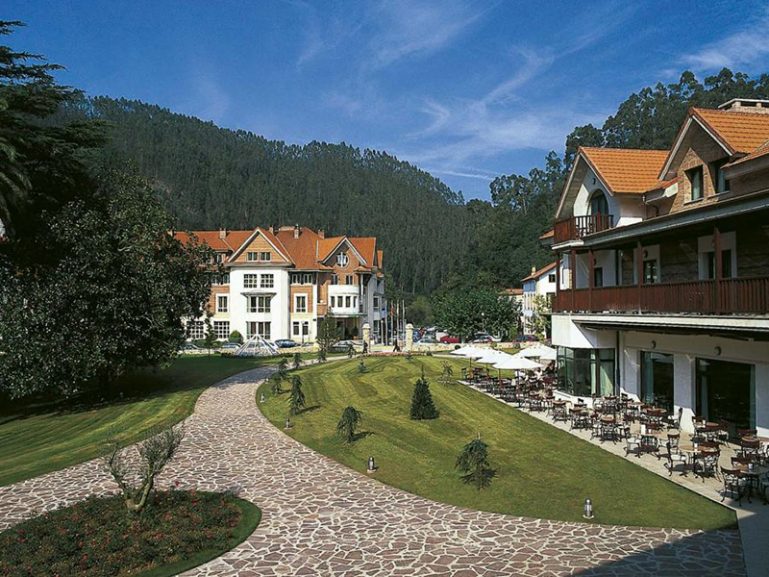 Gran Hotel Balneario de Puente Viesgo